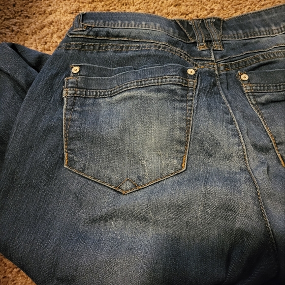 Democracy Jeans - Picture 9 of 14